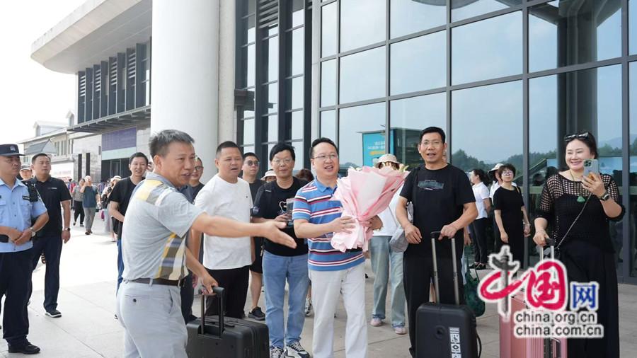 高铁仅需2小时，重庆人“唱”游桑植正当时——温泉旅游新体验