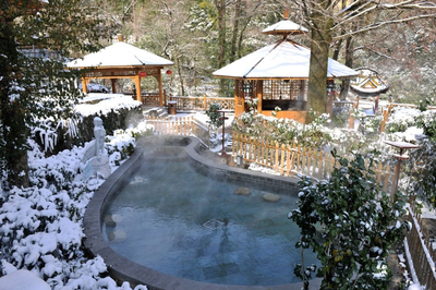 天冷约泡“汤”，国内八大超高人气温泉地盘点