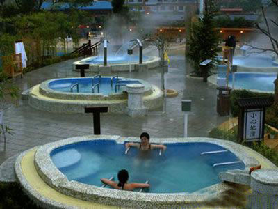 探寻神秘泉水的魅力 江西七大温泉圣地全攻略